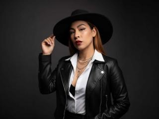 SharomCastle Fellation XXX Cams - Photo 6/21