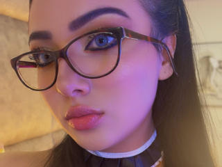 LillyTaylor Image Gallery