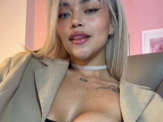 MajoJones Image Gallery