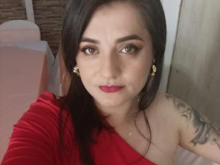 VeronaMiss live cam model at XLoveCam