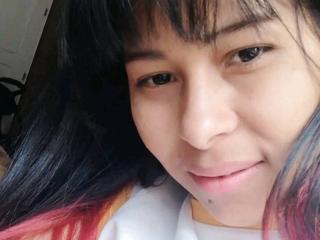 AnickaTomzon Image Gallery
