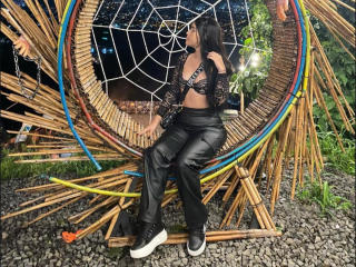 ZoeCastelli MILF Live - Photo 19/21