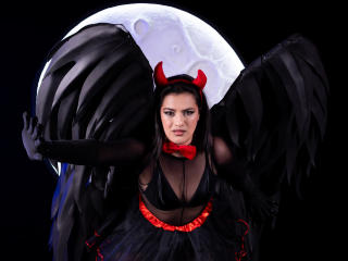 ElizabethDupont Seins Liveshow - Photo 17/21