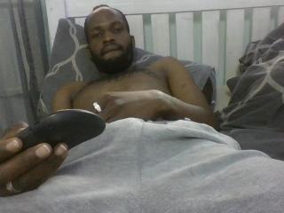 CumsyB live cam model at XLoveCam