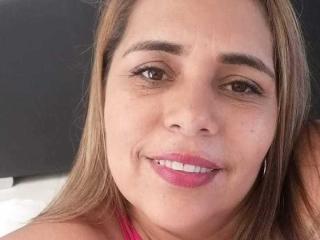 BigtandHotsx live cam model at XLoveCam