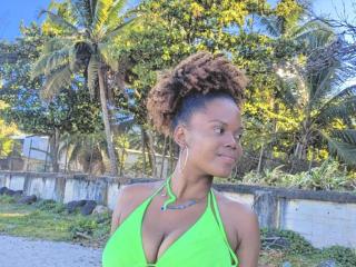 Live Chat with FantineX on XLoveCam