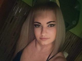 MiLaHottiest Hot Liveshows - Photo 6/7