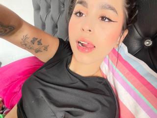 ZoeCastelli MILF Live - Photo 12/21