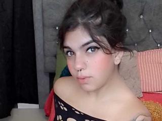 AniisaAli Webcam Porno Live - Photo 6/21