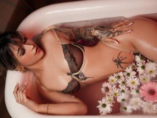 AriJhonnson Image Gallery