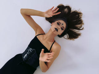 EllaCurtise Seins Liveshow - Photo 10/14