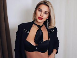 BelleLisaG Live Cam Porn - Photo 12/21