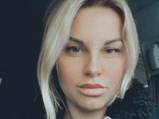 BelleLisaG Live Cam Porn - Photo 11/21