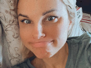 BelleLisaG Live Cam Porn - Photo 3/21