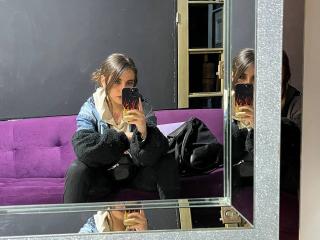 AmySpider Webcam Porno Live - Photo 9/21