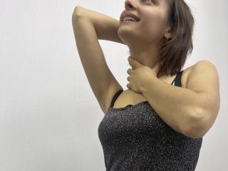 Jilliyi Show Porn Live - Photo 21/21