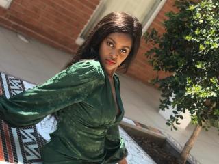 NiaAmour Image Gallery