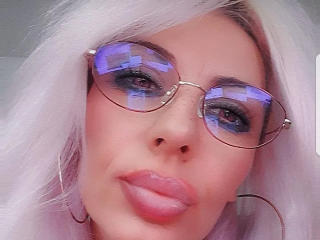 MissLaraHoney Image Gallery