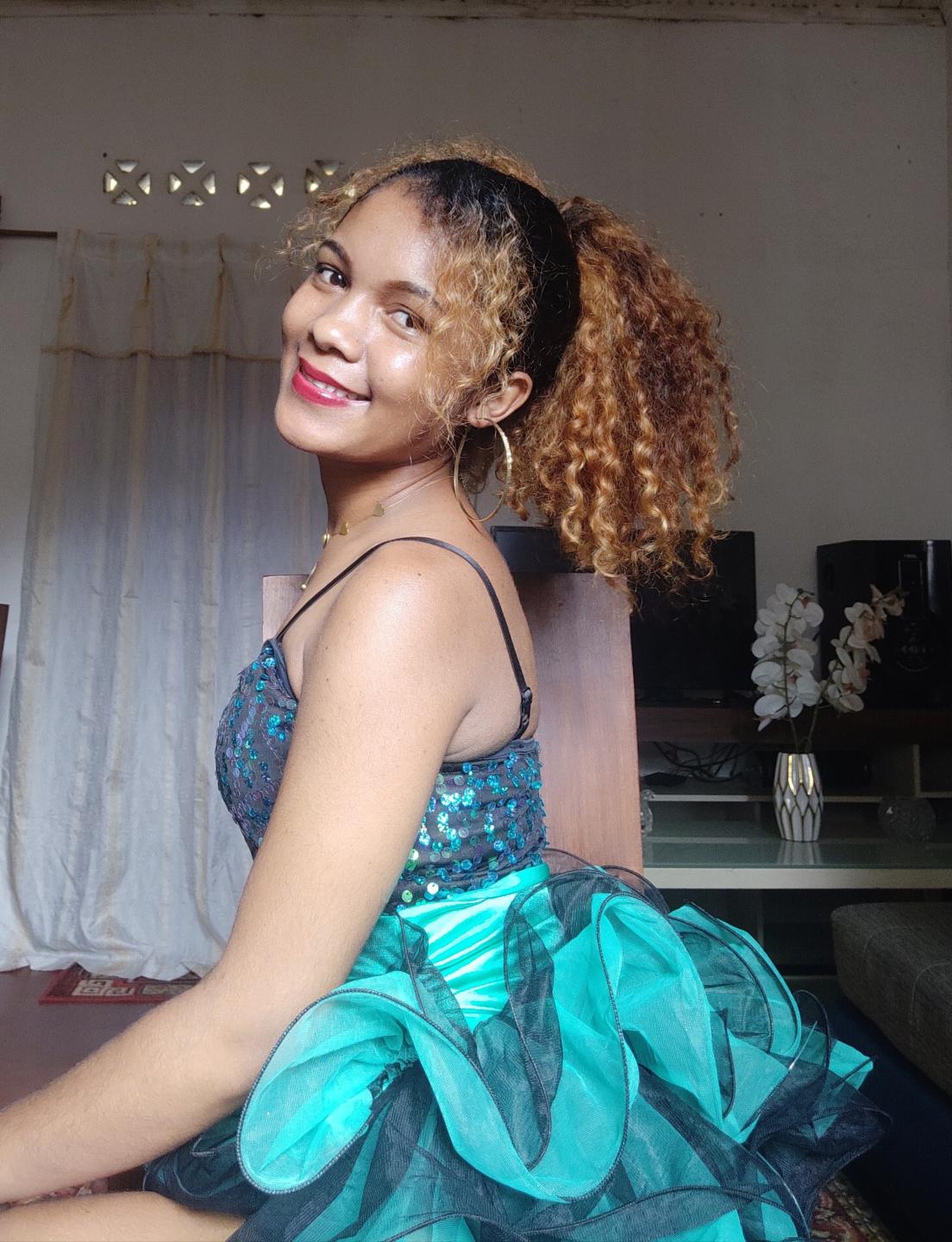 NazziaSexi from XLoveCam