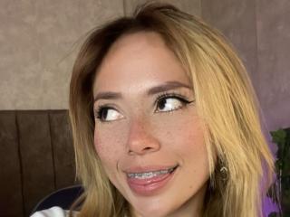 LinaMillia Image Gallery