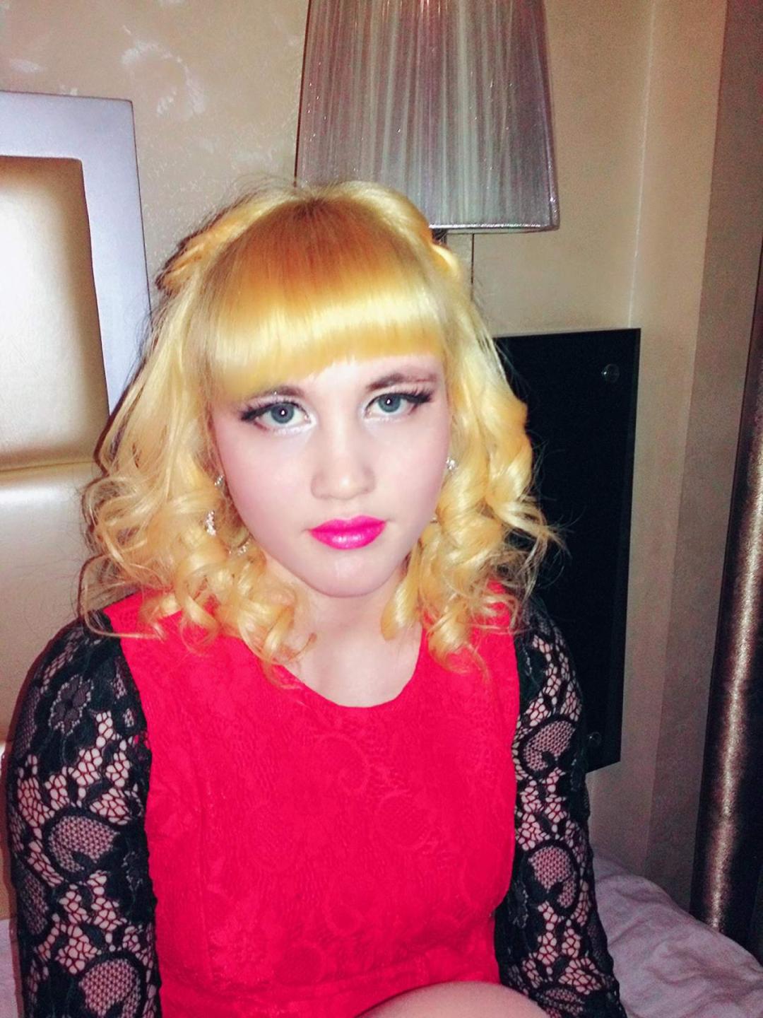 SophieDivyne from XLoveCam