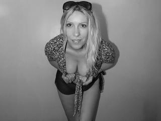 ArchAngelTheFrancaise Webcam Porno Live - Photo 5/21