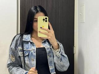 IsabellaJames Chatte en Chaleur - Photo 13/21