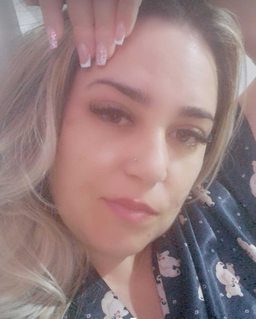 PhoenixBelle69 from XLoveCam