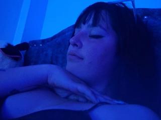 Katsumi69 live cam model at XLoveCam