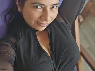 AlessiaRed Image Gallery