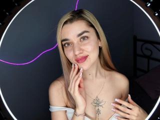 MaryamXSX-hot live cam model at XLoveCam