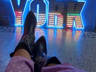 EskelaTheHuntress Boobs Liveshow - Photo 4/21