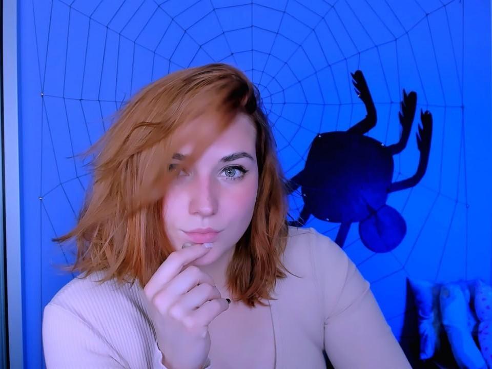 CaseyMeli — live cam photo 4