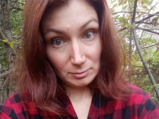 AmiraGold Webcam Porno Live - Photo 7/8