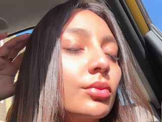 DianaFernandezz Amateur Live Cam - Photo 9/21