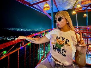 SofiaFoxx Fellation XXX Cams - Photo 5/21