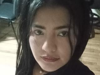 ArianithaXox Webcam Porno Live - Photo 18/21