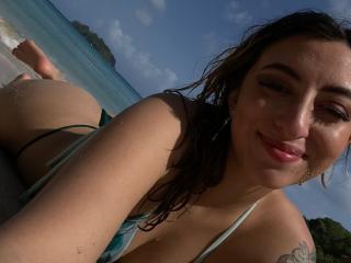 SabrinaDesire Blowjob XXX Cams - Photo 9/20