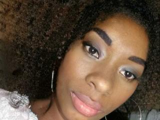 Shaaron Fellation XXX Cams - Photo 9/10