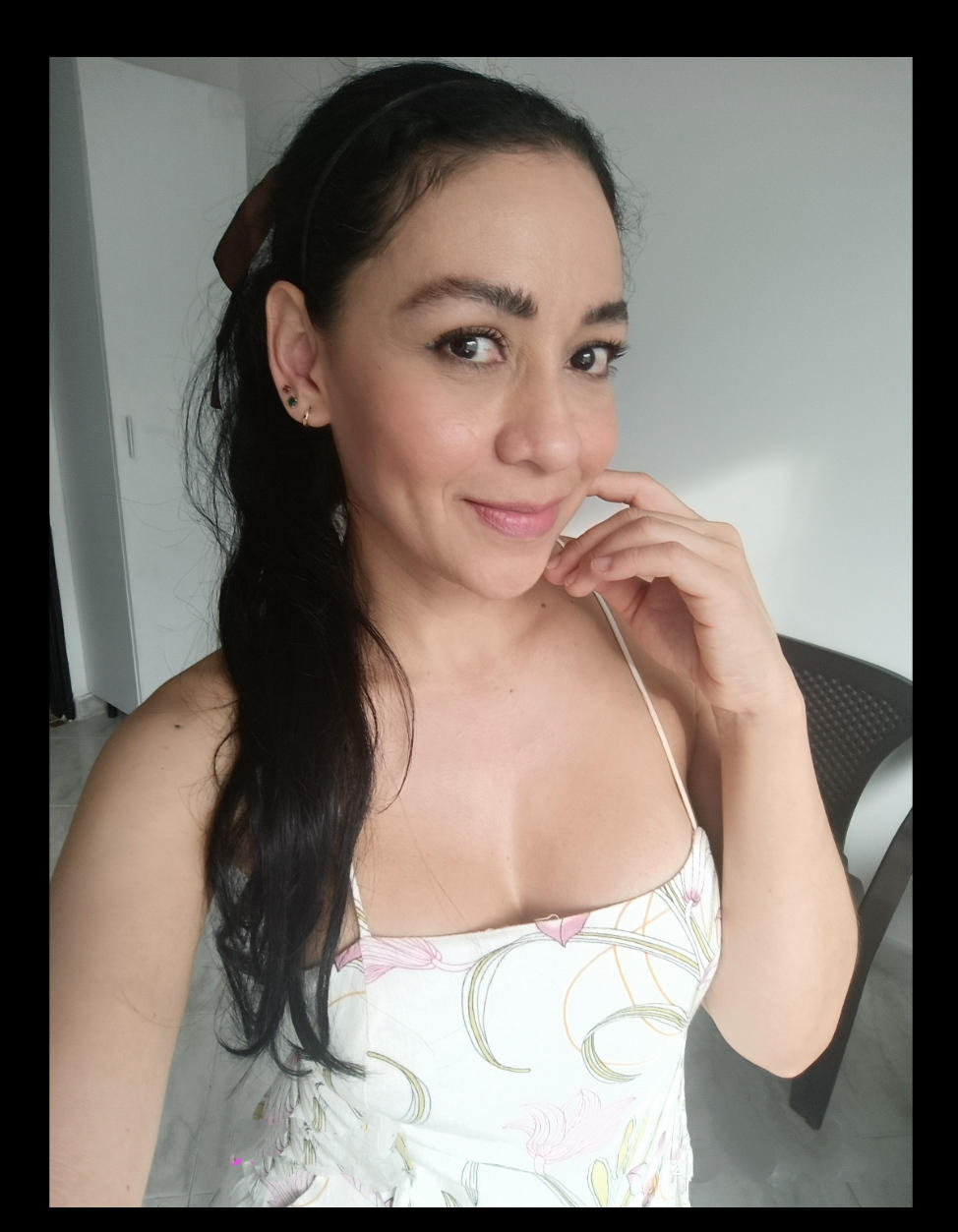 AliciaMontesI from XLoveCam