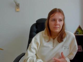 Lompletta live cam model at XLoveCam