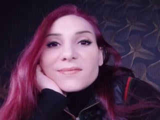Watch PussyWetMistress live on cam on XLoveCam