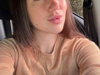 AraiaSheri Webcam Porno Live - Photo 13/21