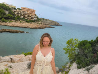 SallyVerda Blowjob XXX Cams - Photo 20/21