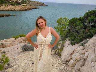 SallyVerda Blowjob XXX Cams - Photo 15/21