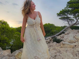 SallyVerda Blowjob XXX Cams - Photo 12/21