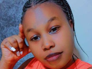 LovegirlHott live cam model at XLoveCam