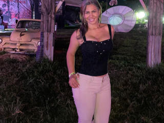 BrigiteWalsh Live Cam Porn - Photo 15/21