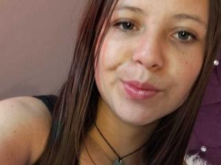 GraceRedMiller Video Webcam - Photo 4/21