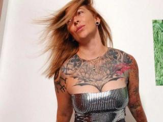 SaraValkyria Fellation XXX Cams - Photo 7/21